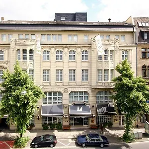 best-western-savoy-hotel.topcolognehotels.com/